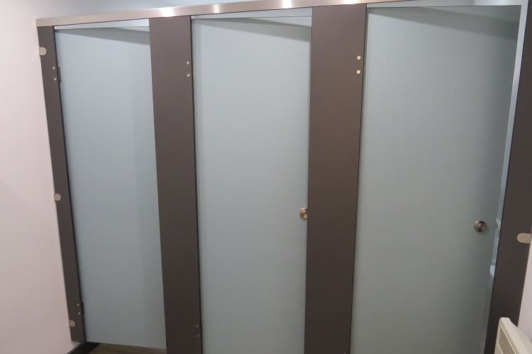 office wc cubicle replacement