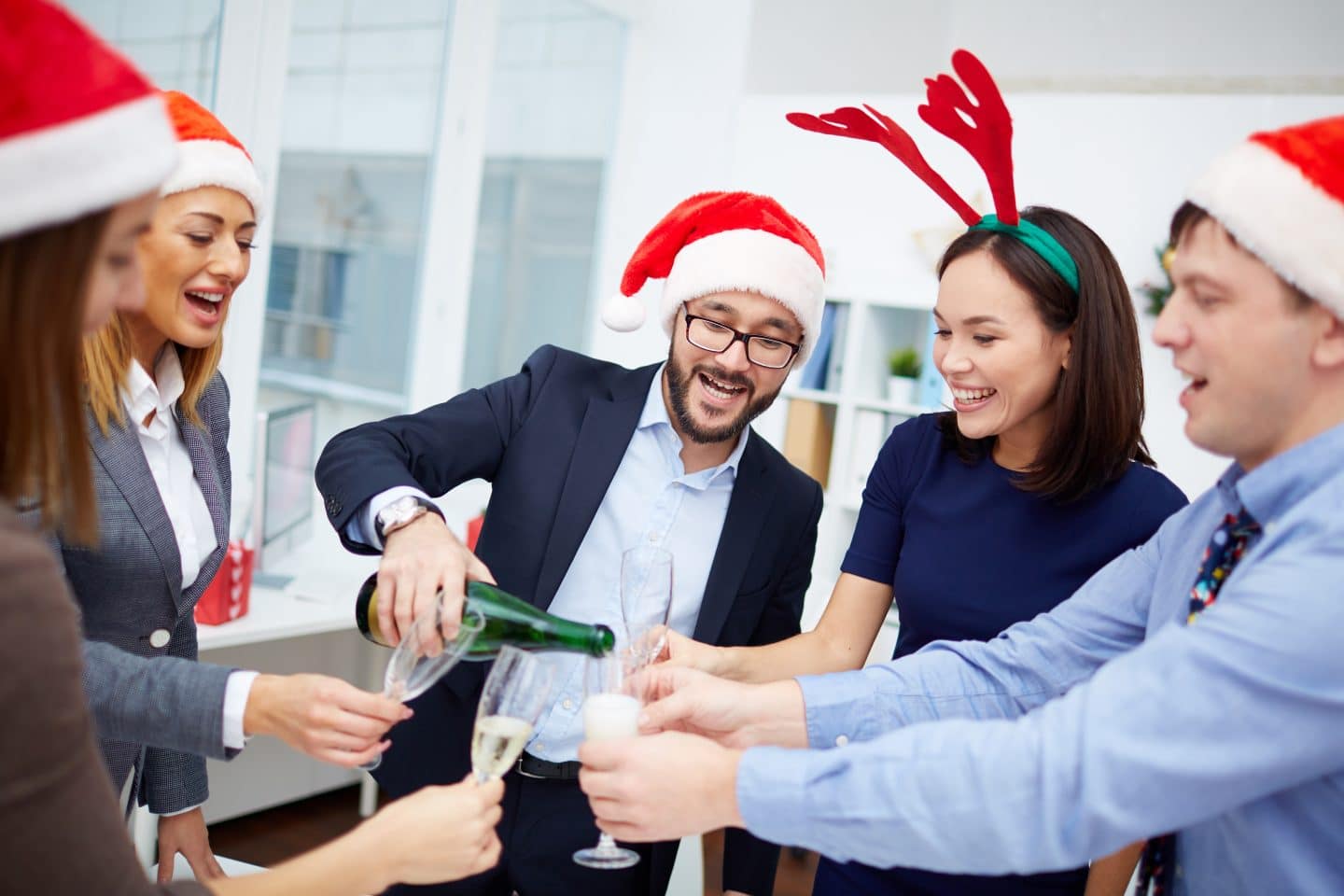 How to Enhance Your Office at Christmas Time