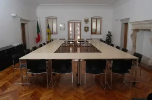 collapsible-conference-tables | Fusion Office Design