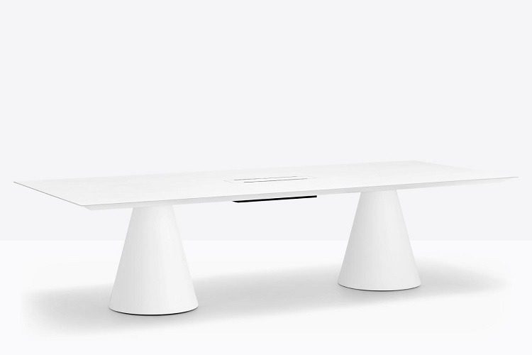 Perfect Office Desk For Your Space | Fusion Office Design