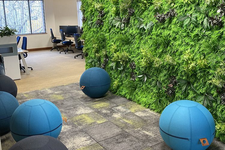 New office furniture with moveable round pouffes for collaboration